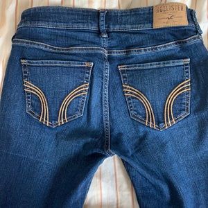 Low rise jean leggings from Hollister size 5